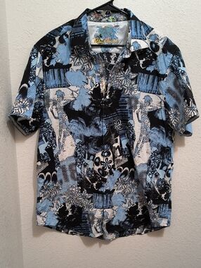 Robert Graham Short-Sleeve Abstract Floral Graphic. White, Blue,Black. 2XL Men
